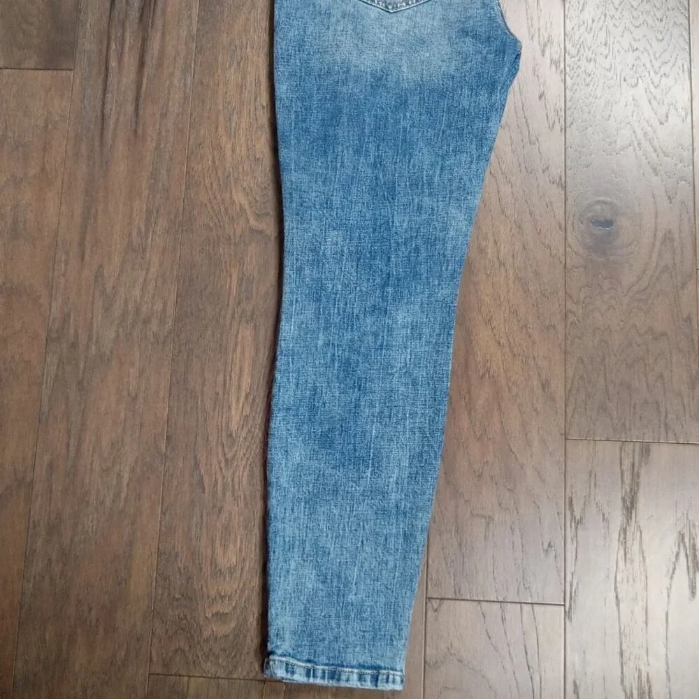 CABI Cinch Skinny Jeans 